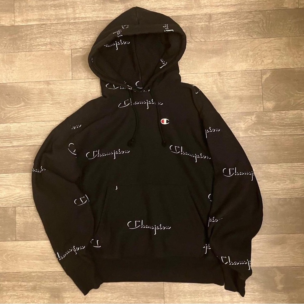Champion Black Logo Sweater Pullover